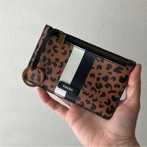 Fossil • Logan Leather Card Case Wallet in Leopard Stripe